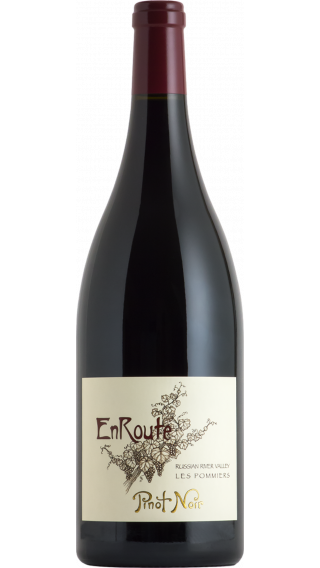 Bottle of EnRoute Les Pommiers Pinot Noir 2019 wine 750 ml