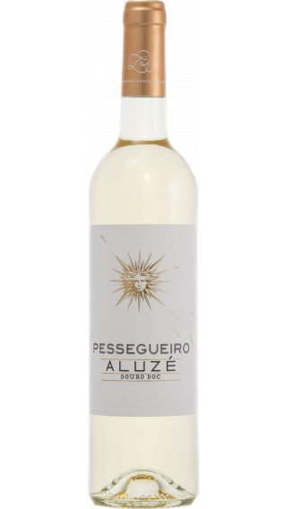 Bottle of Quinta do Pessegueiro Aluze Branco Douro 2019 wine 750 ml